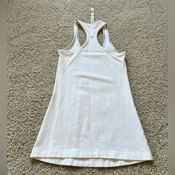 Lululemon Home is Here 🇨🇦 - Picture 3 of 5